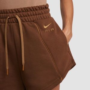 NIKE AIR SWEAT SHORTS
